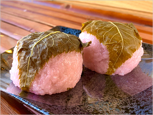 道明寺(1個) 324円