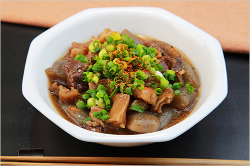 牛すじコンニャク(100g) 780円