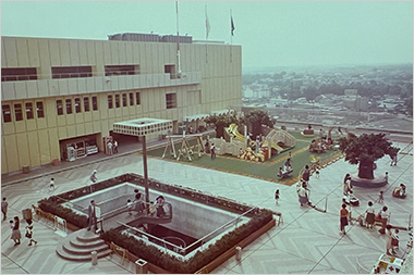 1976年(昭和51年)の屋上遊園地