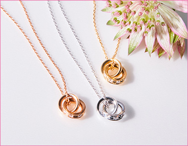 〈4℃〉ダブルループネックレス