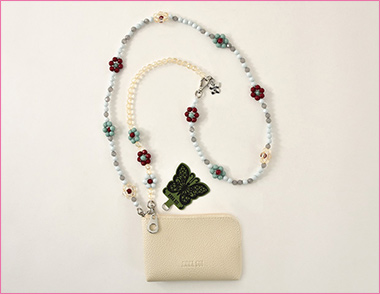 〈アナ スイ〉ASスリング スマホストラップ