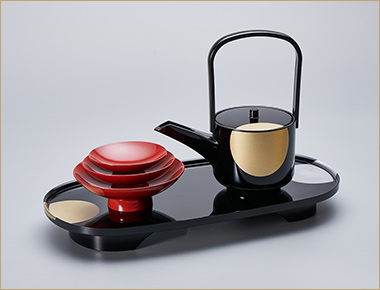 〈山中塗〉日月屠蘇器揃〔黒〕