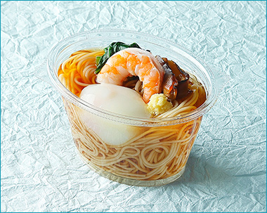 〈なだ万厨房〉素麺温玉寄せ