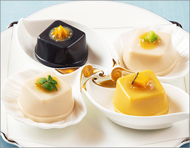 〈赤坂松葉屋〉ひとくち胡麻豆腐