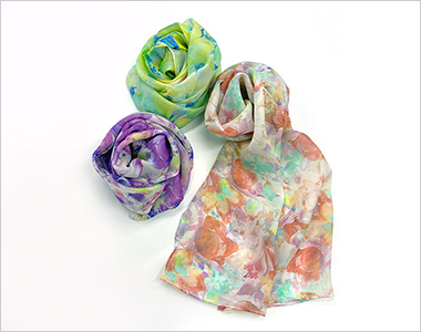 〈ミラ・ショーン〉シルクシフォンプリントストール