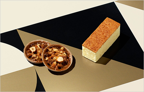 ニューヨークセレクション(12個入) 1,944円  「ニューヨークチーズケーキ」と「ウォールナッツファンキー」、＜グラマシーニューヨーク＞の中でも特に人気のお菓子2種類の味が楽しめる詰め合わせです。贈り物にもおすすめです。