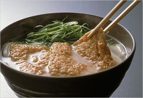 きつねうどん(1人前) 918円