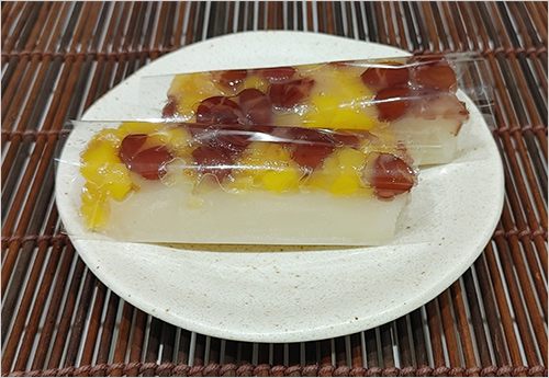 京ういろ(栗あずき)(2本入) 432円