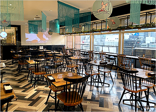 <ストーリーストーリー>店内