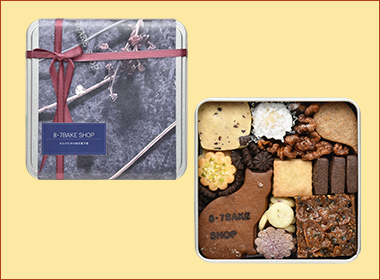 ＜ハチナナベイクショップ(8･7BAKE SHOP)＞クッキー缶(大)