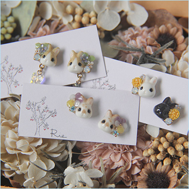 ＜Rie(リー)＞うさぎとお花ピアス、うさぎとたんぽぽピアス、うさぎとビオラピアス
