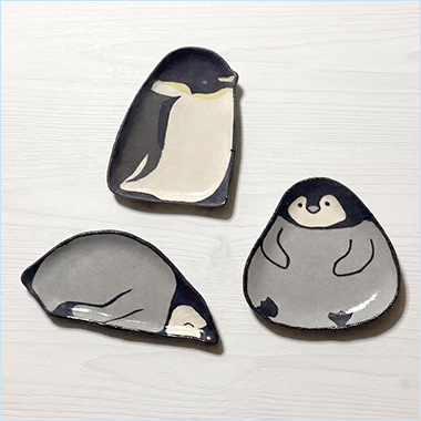 ＜ぶんのまお＞ コウテイペンギン小皿