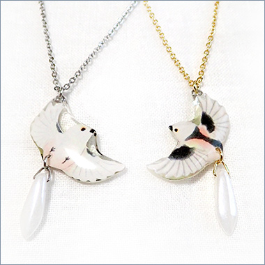 ＜わえかきや＞はばたきネックレス