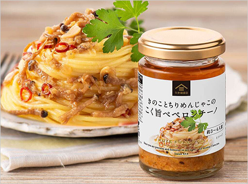 〈久世福商店〉きのことちりめんじゃこのこく旨ペペロンチーノ