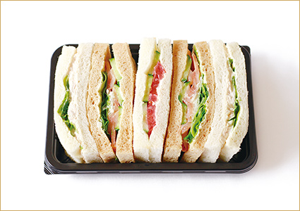［ブロッサム＆ブーケ］サーモン＆自家製ツナの夏野菜サンドBOX