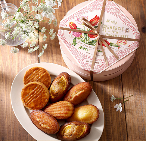 〈ビスキュイテリエ ブルトンヌ〉フローラルギフト