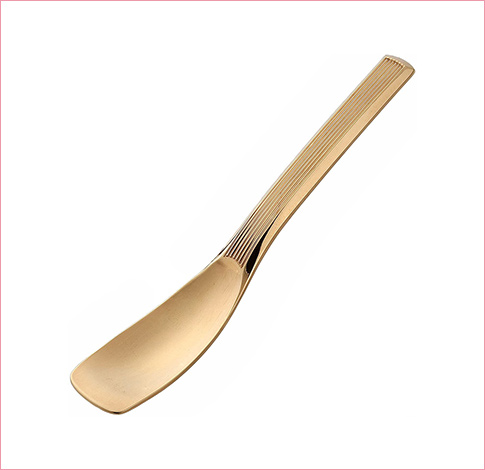 〈ラフリンクルズ〉 “固いアイスもサクっと食べられる”［トーダイ］純銅製アイスクリームスプーンゴールド