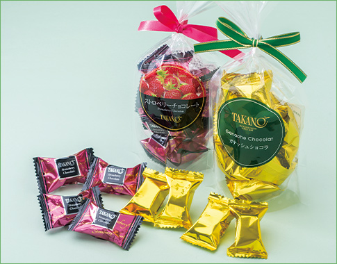 〈新宿高野〉ストロベリーチョコレートSPリボン、ガナッシュショコラSPリボン