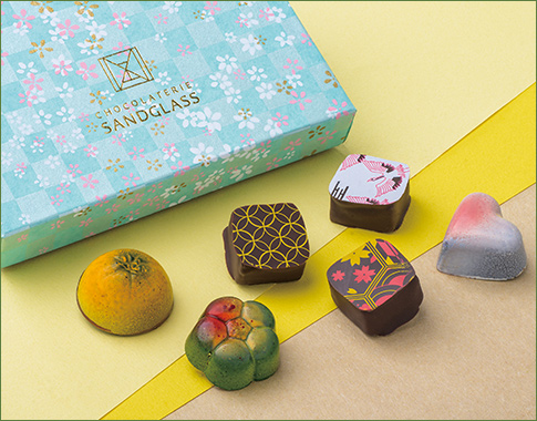 〈ショコラトリーサンドグラス〉草木つづり